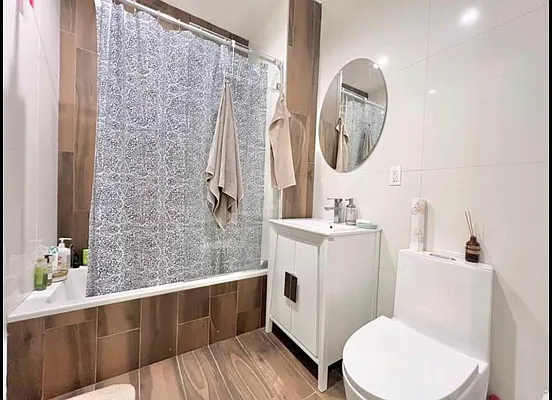 Rented by Pear NYC LLC | media 21