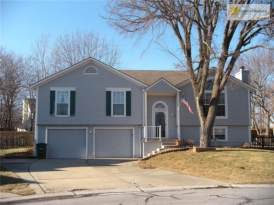 1st image of 1412 NE Buttonwood Ct