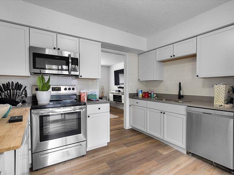 711 Westgate St, Iowa City, IA 52246 Zillow