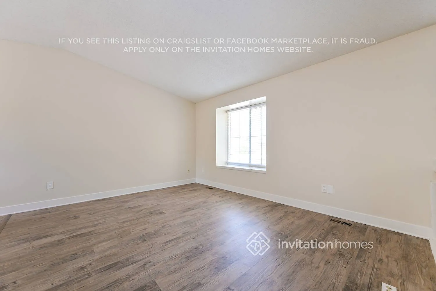 19074 E Mansfield Dr Aurora, CO 80013 — Photo 4