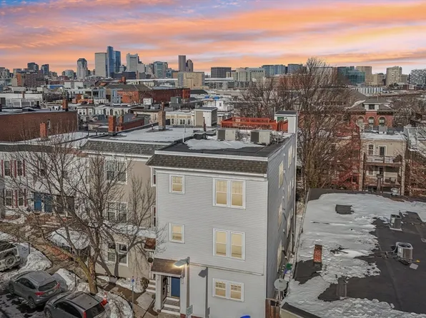 108 Emerson St APT 1, South Boston, MA 02127