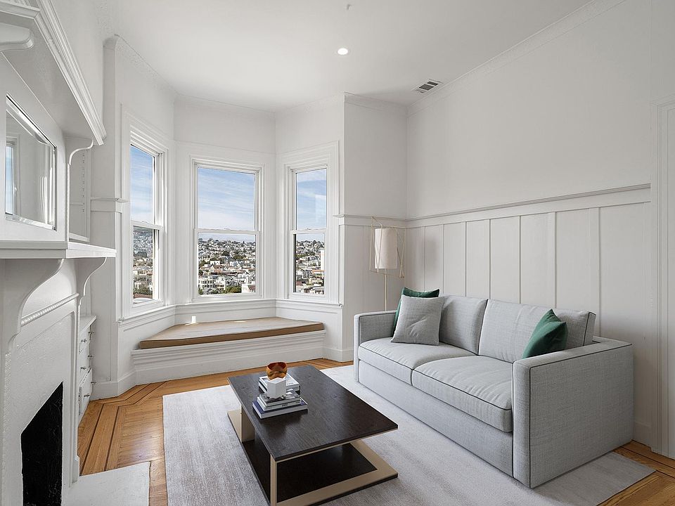 Living room with hillside and Twin Peaks views