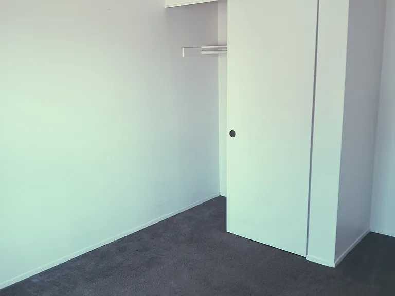 Bayfield Apartments — Photo 13
