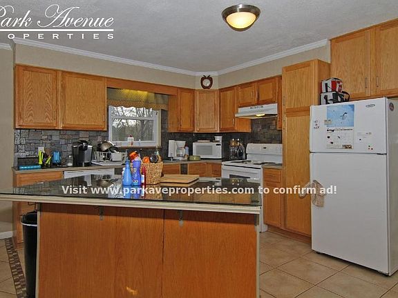 4th image of 526 Virginia Ave