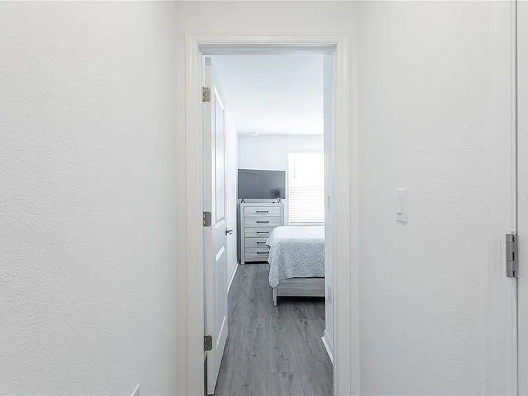 8473 Lunar Skye St — Photo 39
