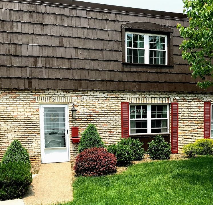 Front entrance Unit #2