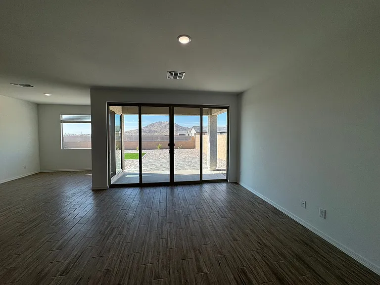 25372 N 76th Dr — Photo 36