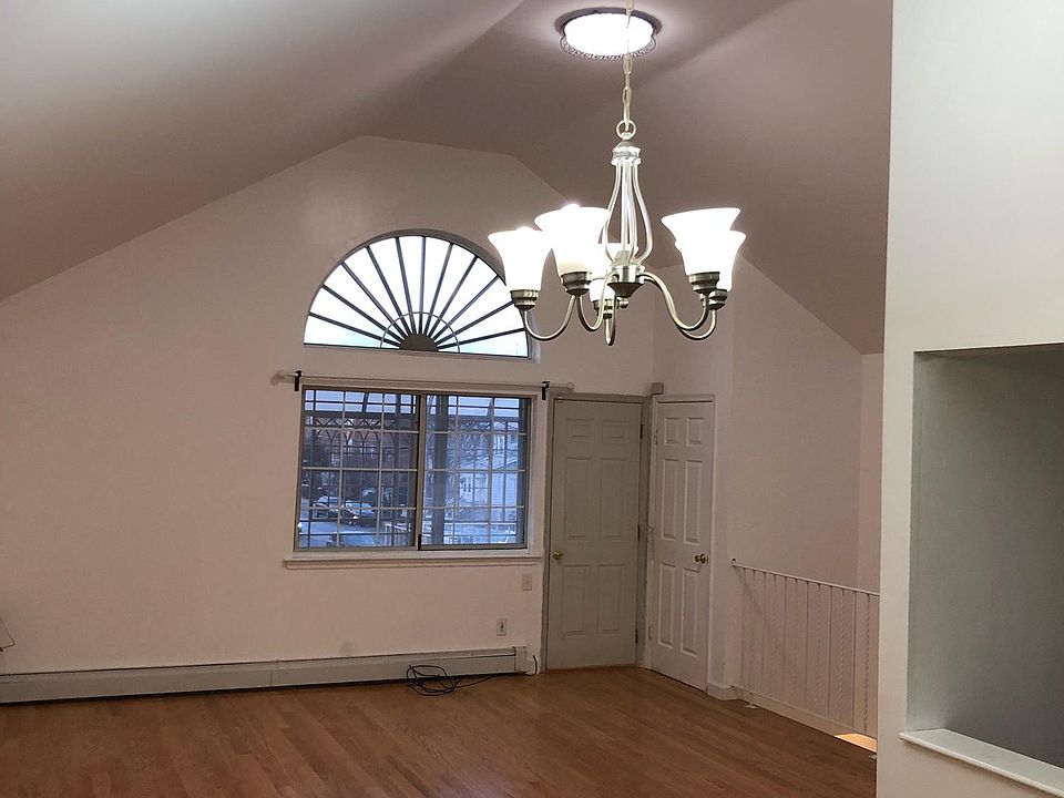 1st image of 136-50 59th Ave #2