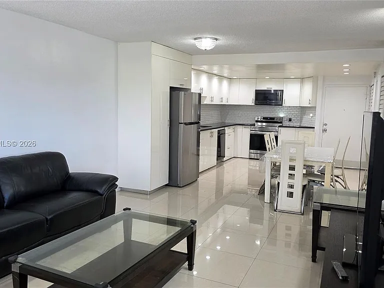 1351 NE Miami Gardens Dr #511E — Photo 11