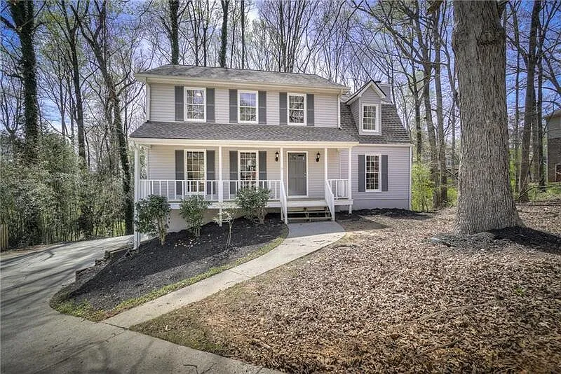 4 bed, 2.5 bath, 2170 sqft, $2,550 — Photo 1