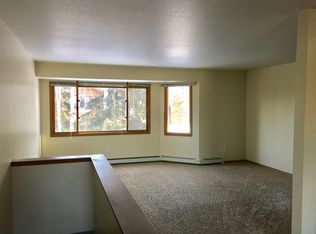 724 E 76th Ave APT 06, Anchorage, AK 99518