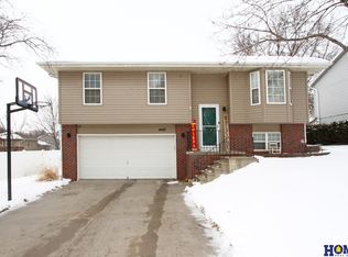 4430 Vine St, Roca, NE 68430
