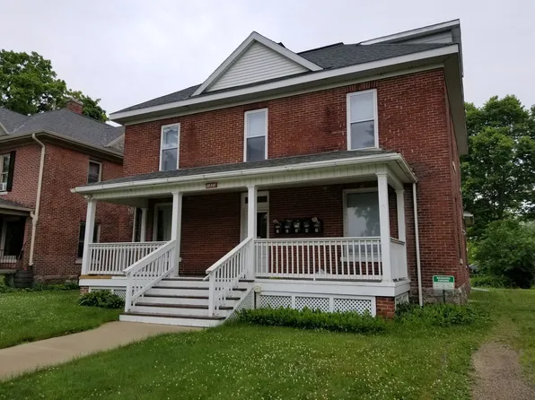 1323 S 8th St APT 1, Goshen, IN 46526