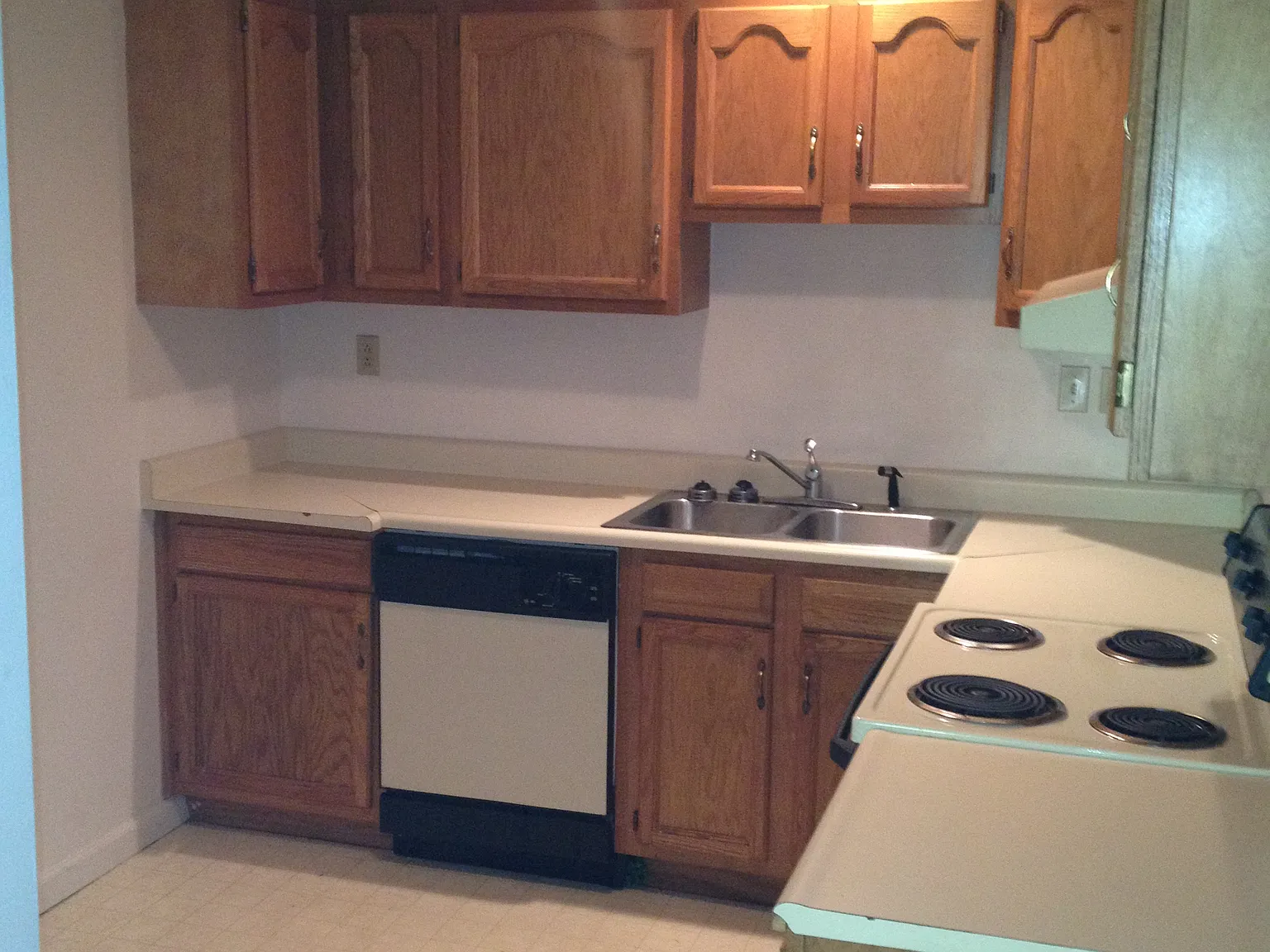 2 bed, $875 — Photo 3