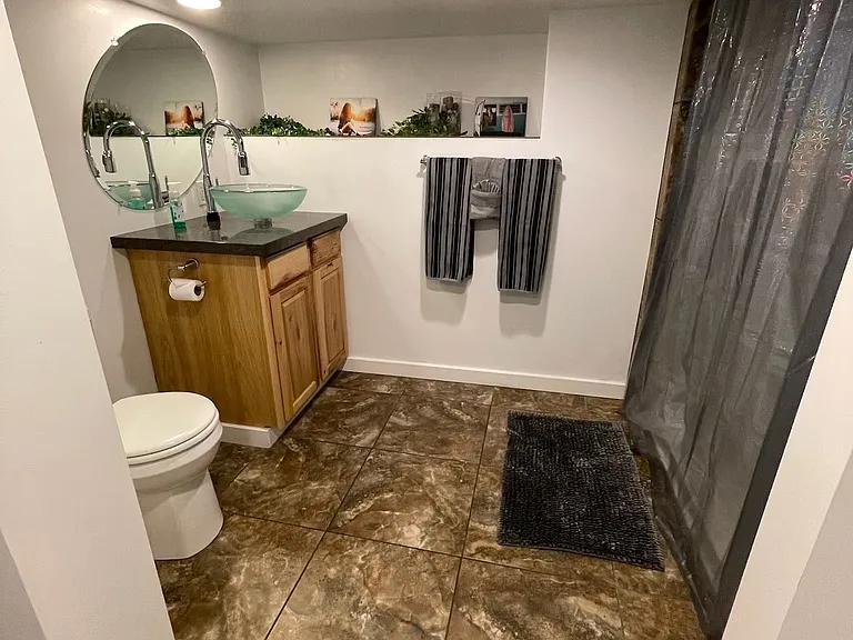 720 E Browning Ave #1 — Photo 4