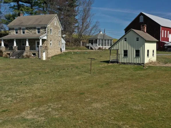 4201 Water Tank Rd, Manchester, MD 21102