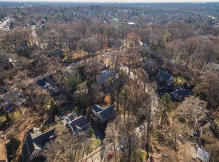 8375 Glen Rd, Elkins Park, PA 19027