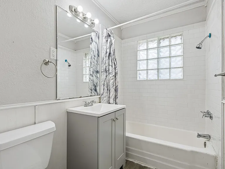 1410 Denison Dr — Photo 11