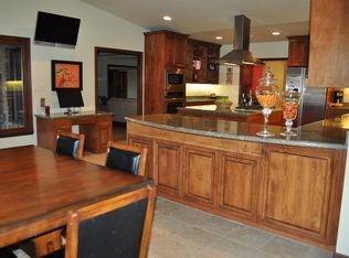 5445 E Osborn Rd, Phoenix, AZ 85018