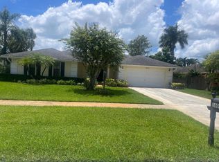 1600 Firethorn Dr, Wellington, FL 33414