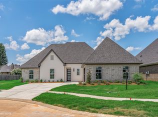 1366 Quincy Dr, Bossier City, LA 71111