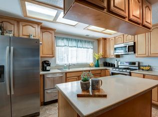 1250 Sandy Bridges Ct, Hayward, CA 94541