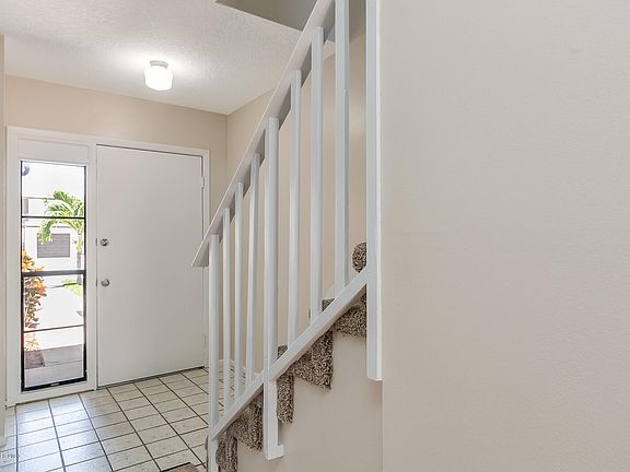 4th image of 1107 Steven Patrick Ave