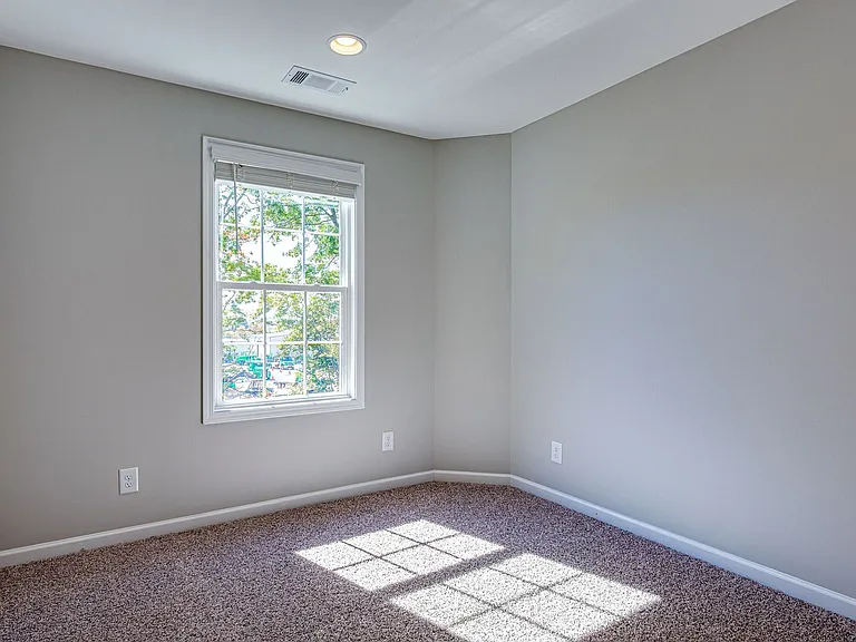 1410 Bluebird Rd — Photo 15