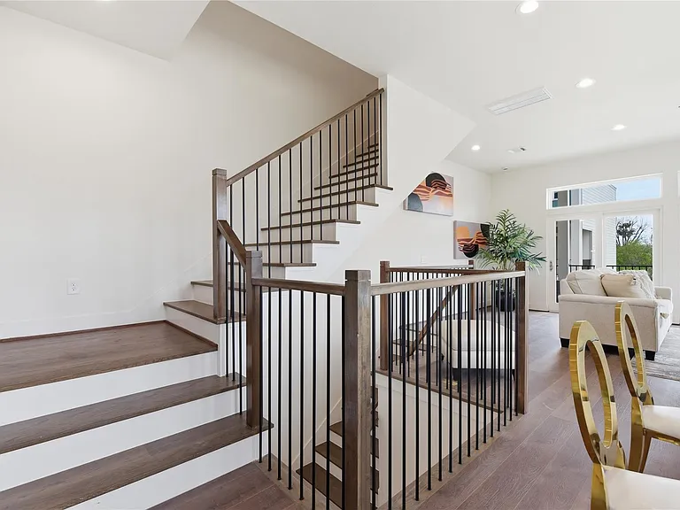 7702 Earl Rudder Way — Photo 26