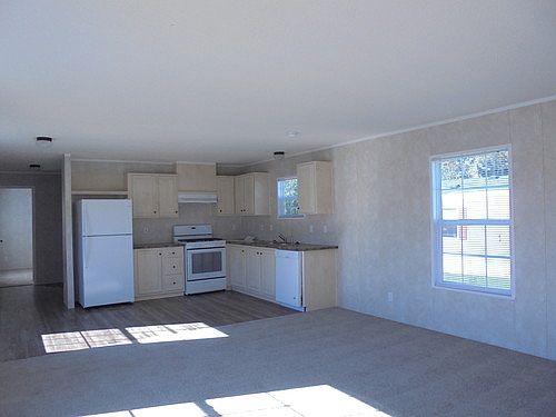 2nd image of 15546 Pine Cone Ct