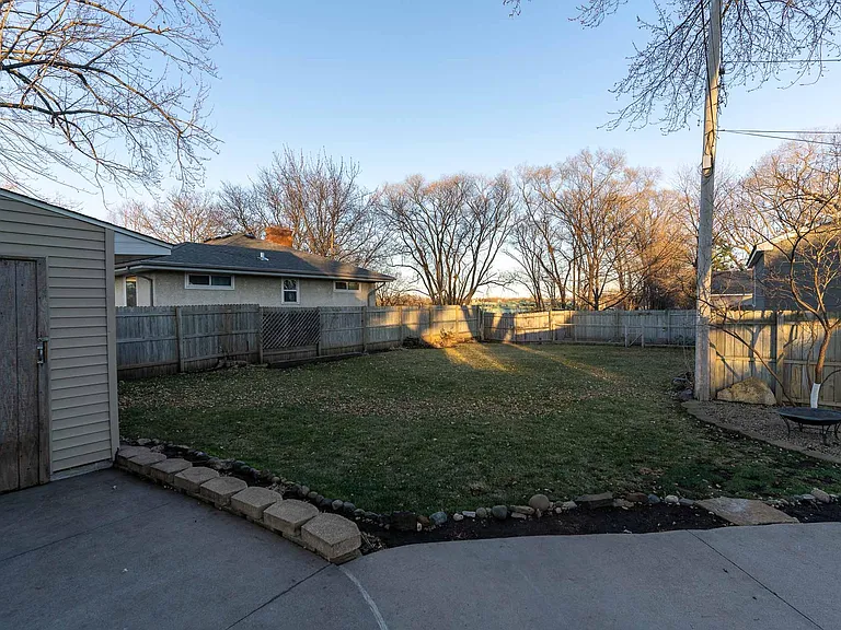 1315 Idaho Ave W — Photo 50