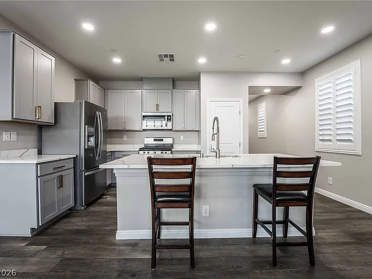 5378 Silver Branch Ave — Photo 6
