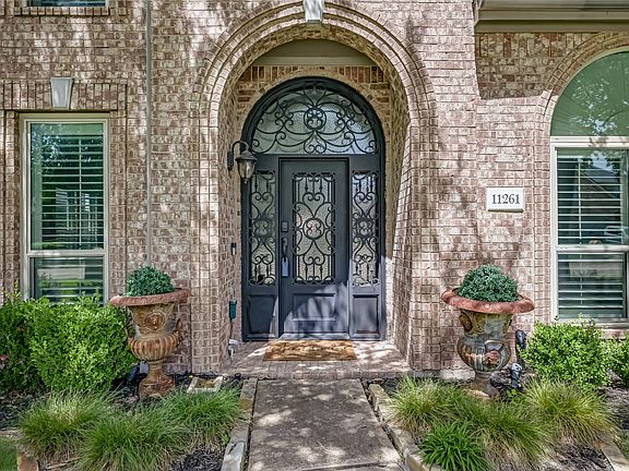 3rd image of 11261 Tenison Ln