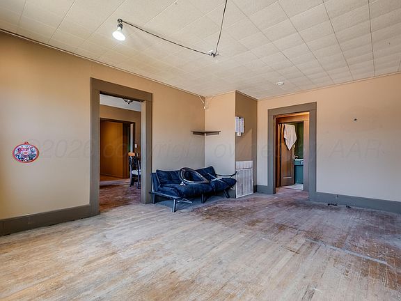 5th image of 520 N Wall St