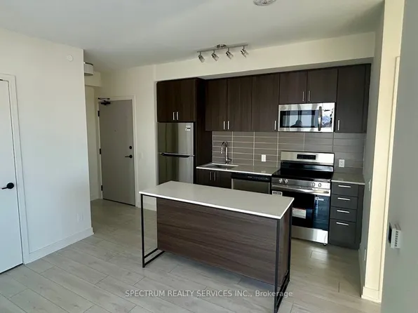 8020 Derry Rd #1607B, Milton, ON L9T 9N3