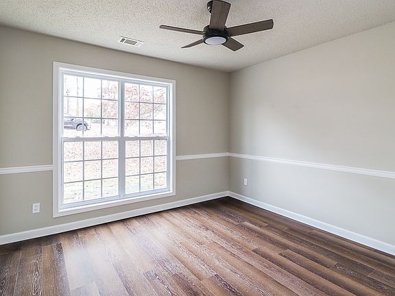 5th image of 1216 Dylan Way