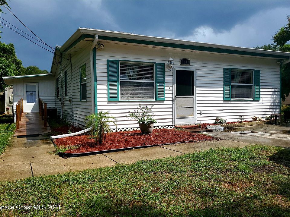 1st image of 2641 Pineapple Ave