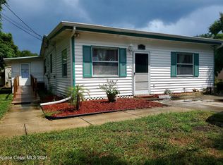 2641 Pineapple Ave, Mims, FL 32754