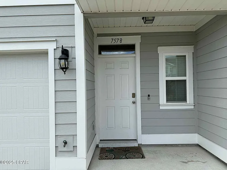7578 Shadow Lake Dr — Photo 1