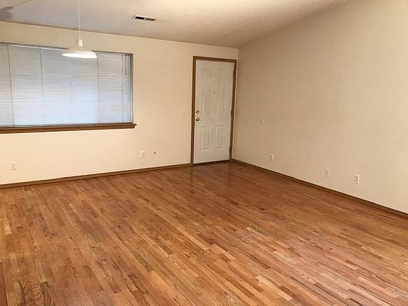 2nd image of 710 E Hereford St #710