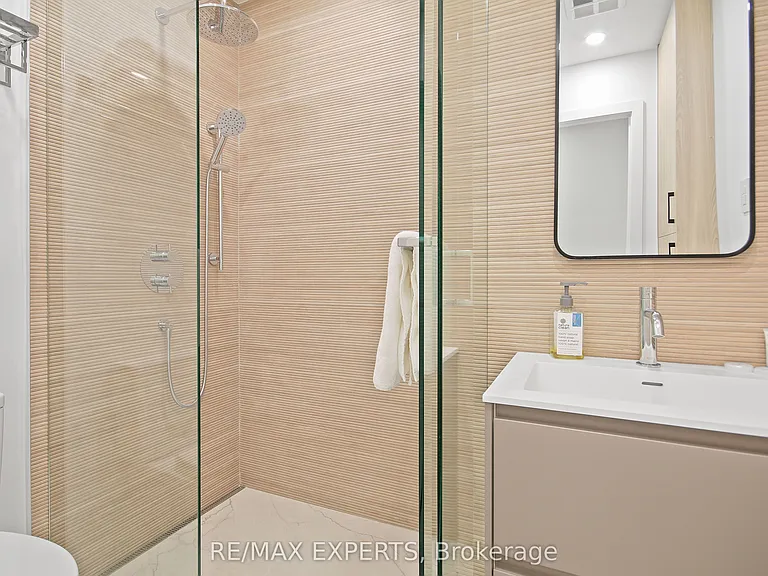 208 Queens Quay W #2011 — Photo 29