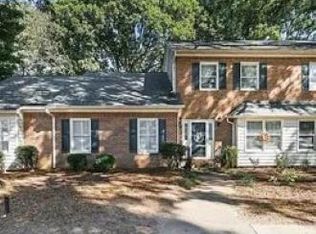 1822 Oakcrest Ct #1, Winston Salem, NC 27106