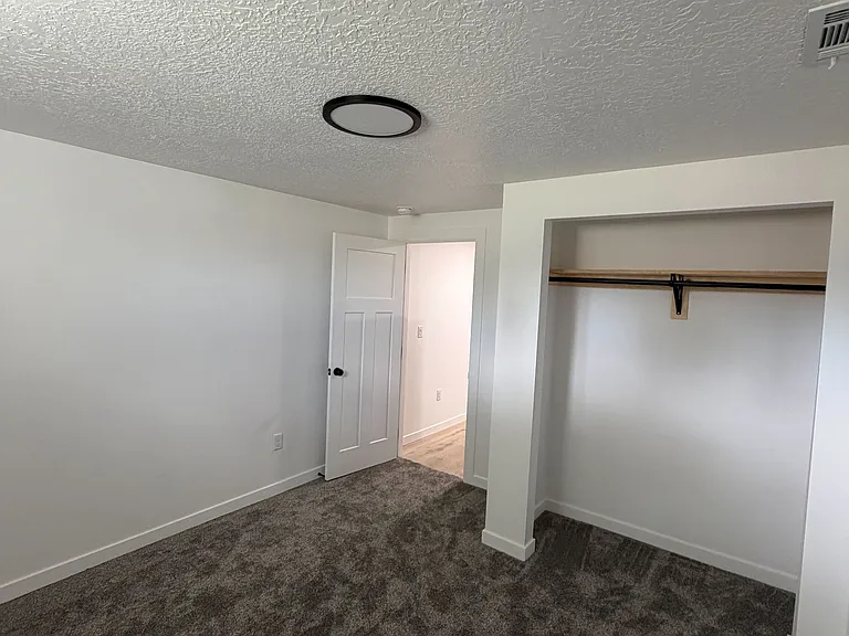 965 Amethyst St — Photo 14