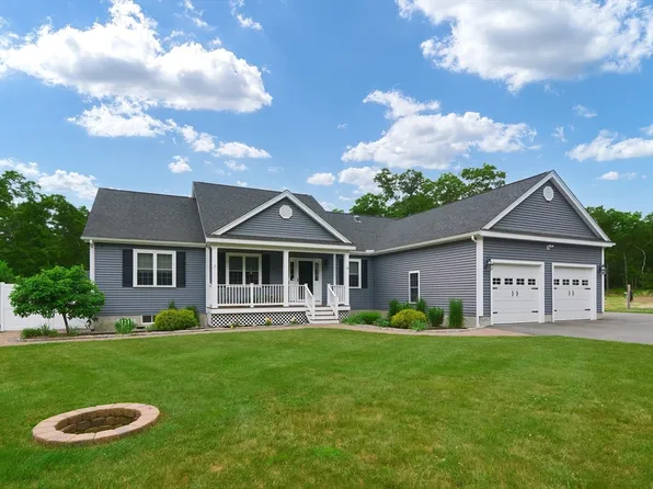 18 Summit Way, Uxbridge, MA 01569