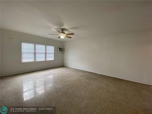5th image of 1020 NE 3rd St #1020