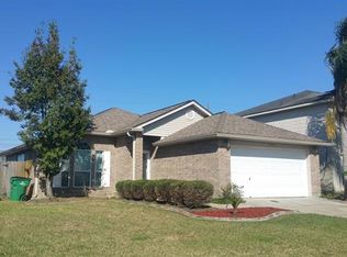 2121 N Village Green St, Harvey, LA 70058