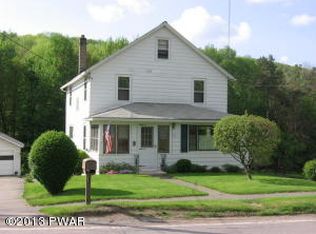 137 Carbondale Rd, Waymart, PA 18472