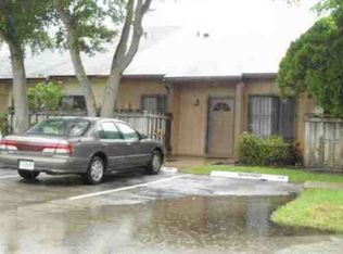 21136 NE 5th Pl, Miami, FL 33179
