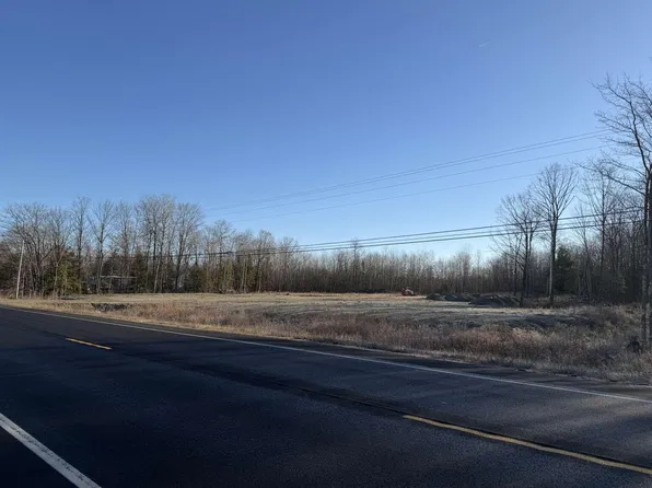 1074 US Route 202, Monmouth, ME 04265