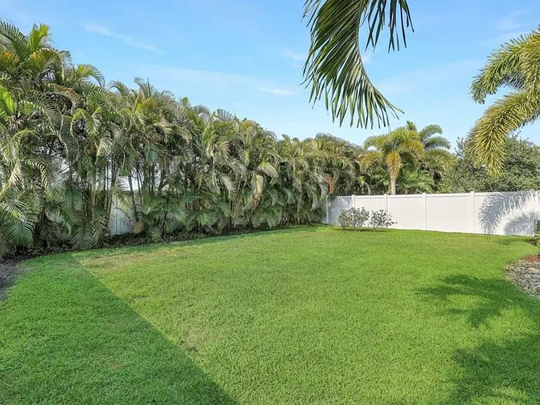 11119 Saint Roman Way — Photo 36